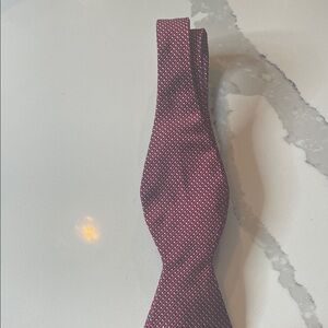 346 Brooks Brothers Patterned Bow Tie